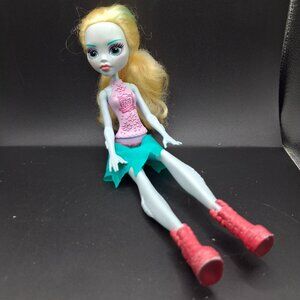Monster High Lagoona Blue Doll Mattel 2016  Pink Top Teal Skirt Boots Pre-Owned
